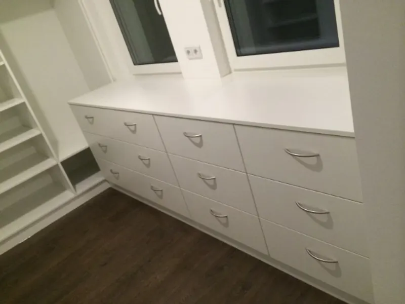 Ankleide weiß kunststoff