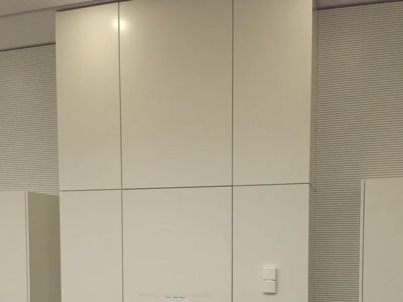 Türelement mit Paneelverkleidungen, ABDA-Eschborn