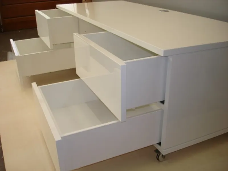 TV-Schrank, hochglanz weiß lackiert, Schubkästen