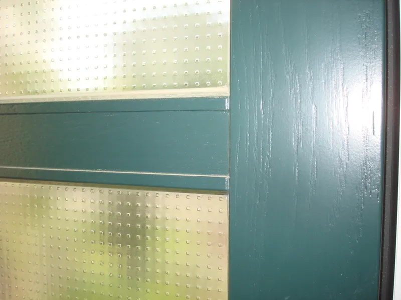 Haustür Eiche, grün, mit Glas, Sprosse